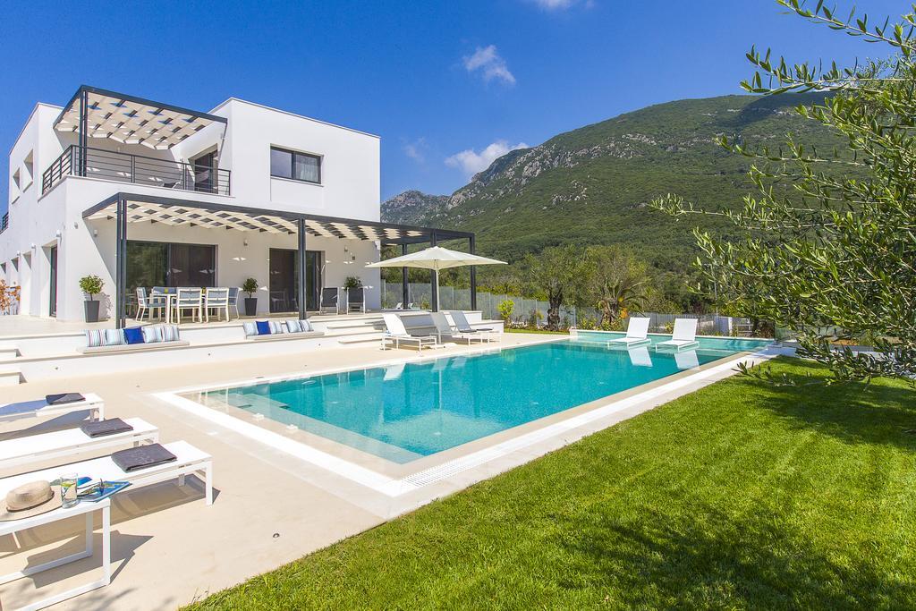 Almyra Villas Halikounas Екстериор снимка