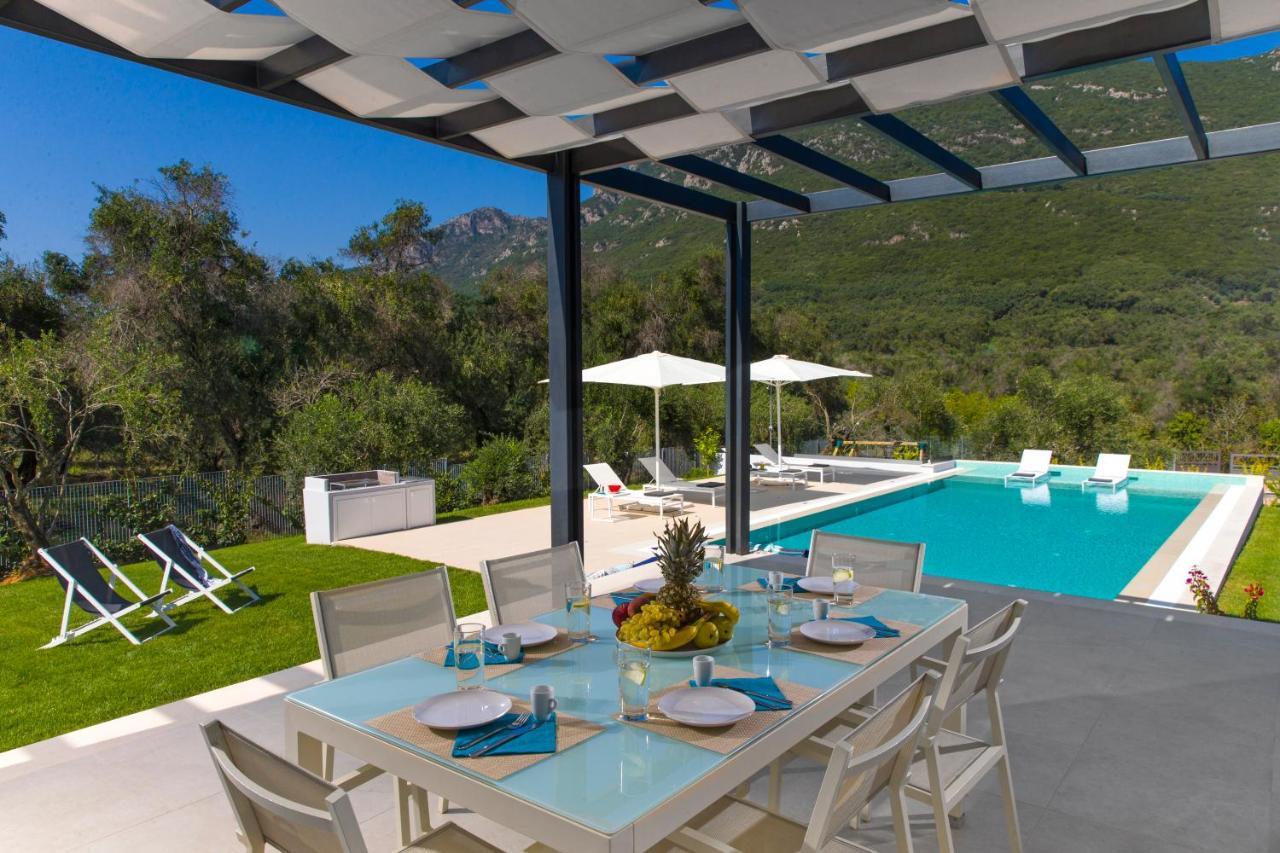 Almyra Villas Halikounas Екстериор снимка