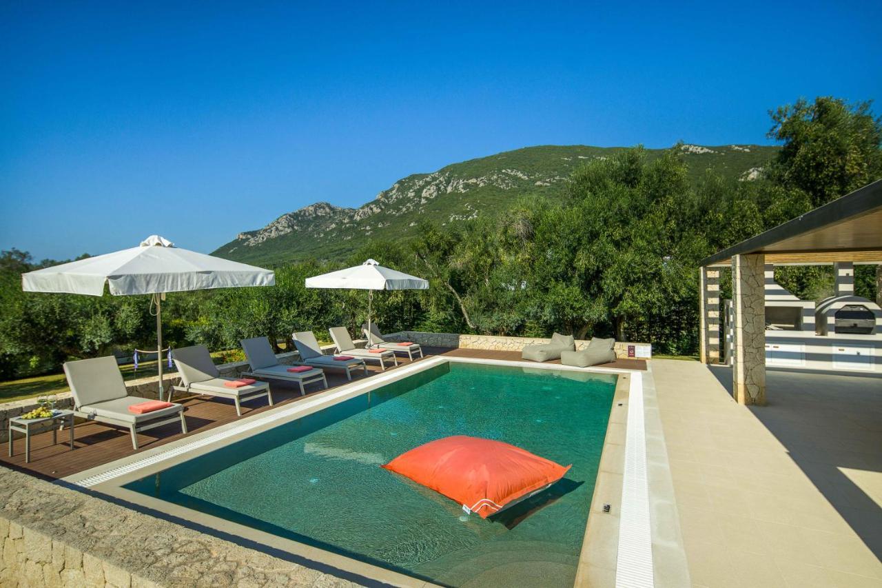 Almyra Villas Halikounas Екстериор снимка